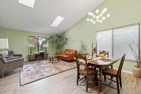 Sacramento, CA 95827,9964 Stirling Park DR