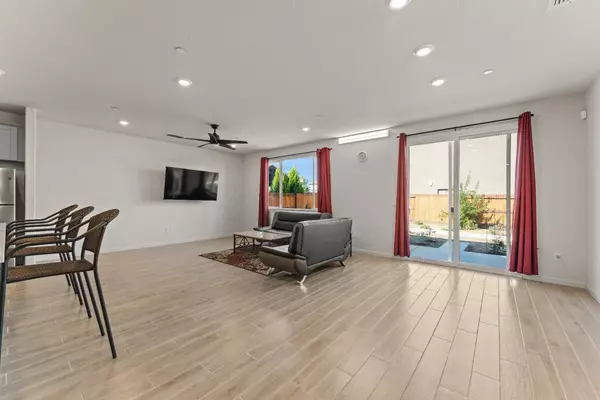 Plumas Lake, CA 95961,802 Berryessa WAY