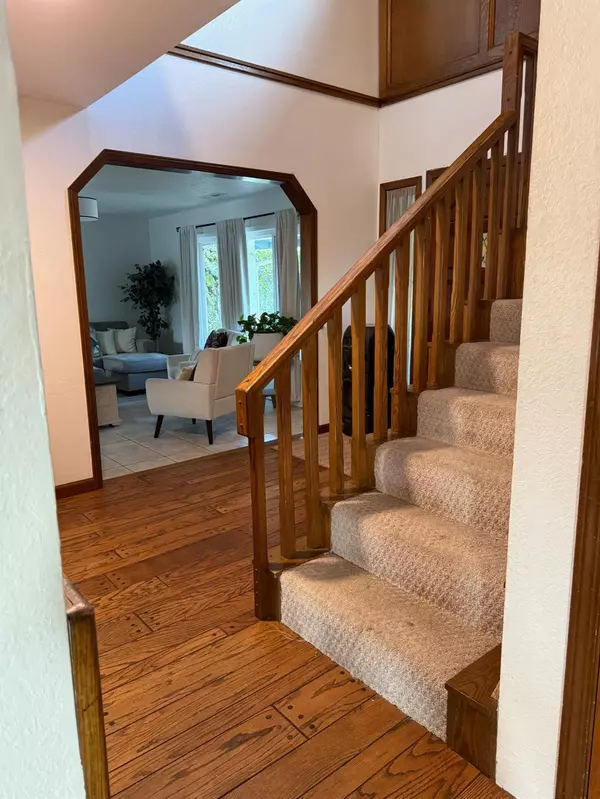 Stockton, CA 95209,9853 Sleepy Hollow CT