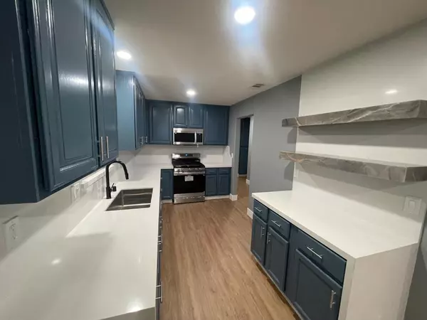 Orangevale, CA 95662,9429 Erwin AVE