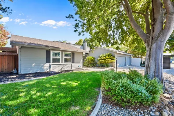 Modesto, CA 95355,1104 Pyrite Way