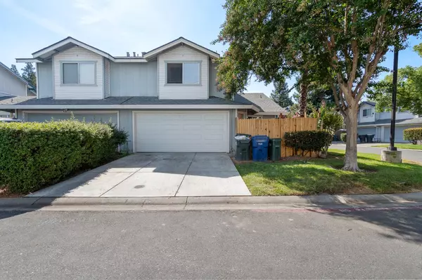7212 Kallie Kay Ln, Sacramento, CA 95823