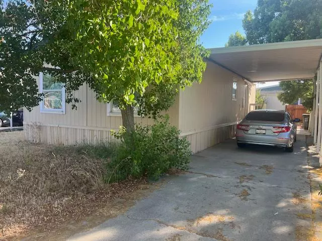 95 Bentley AVE, Sacramento, CA 95823