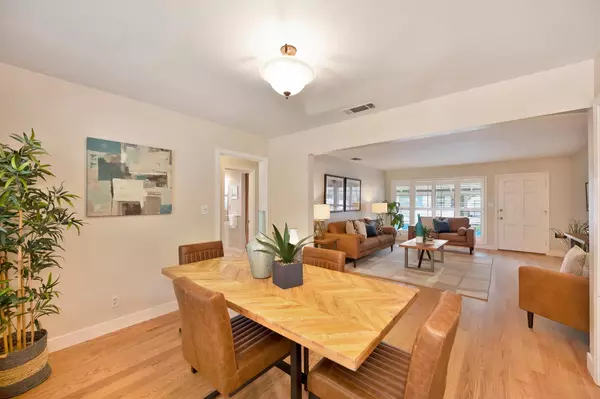 Sacramento, CA 95822,2333 22nd AVE