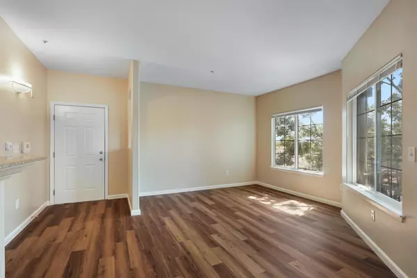 Sacramento, CA 95834,4200 E Commerce WAY #1821