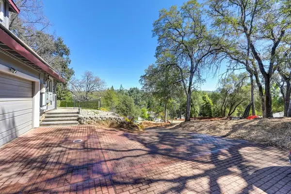 Cameron Park, CA 95682,3218 Cambridge RD