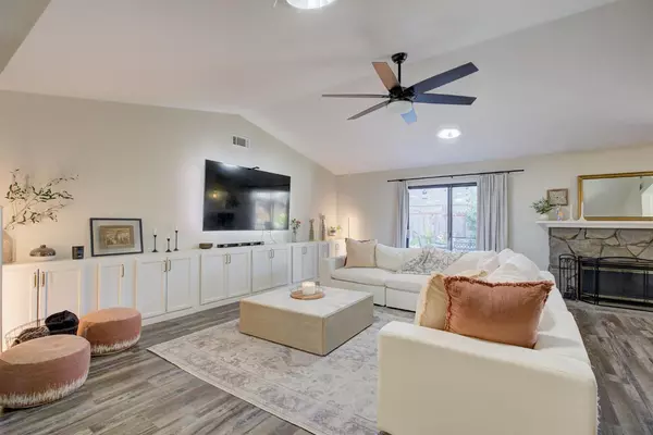 Elk Grove, CA 95758,9333 Newington