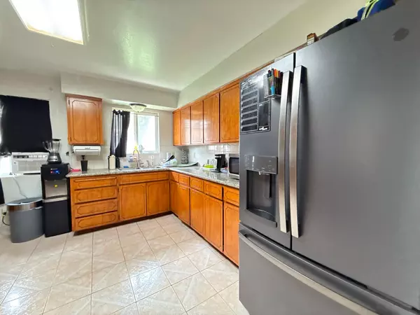 Galt, CA 95632,906 Tudor ST