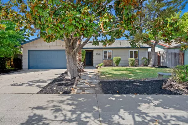 Sacramento, CA 95823,8160 Valley Green DR