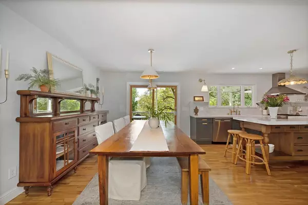 Auburn, CA 95603,486 Foresthill AVE