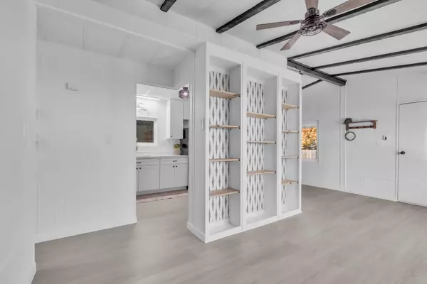 Citrus Heights, CA 95621,5935 Auburn BLVD #56