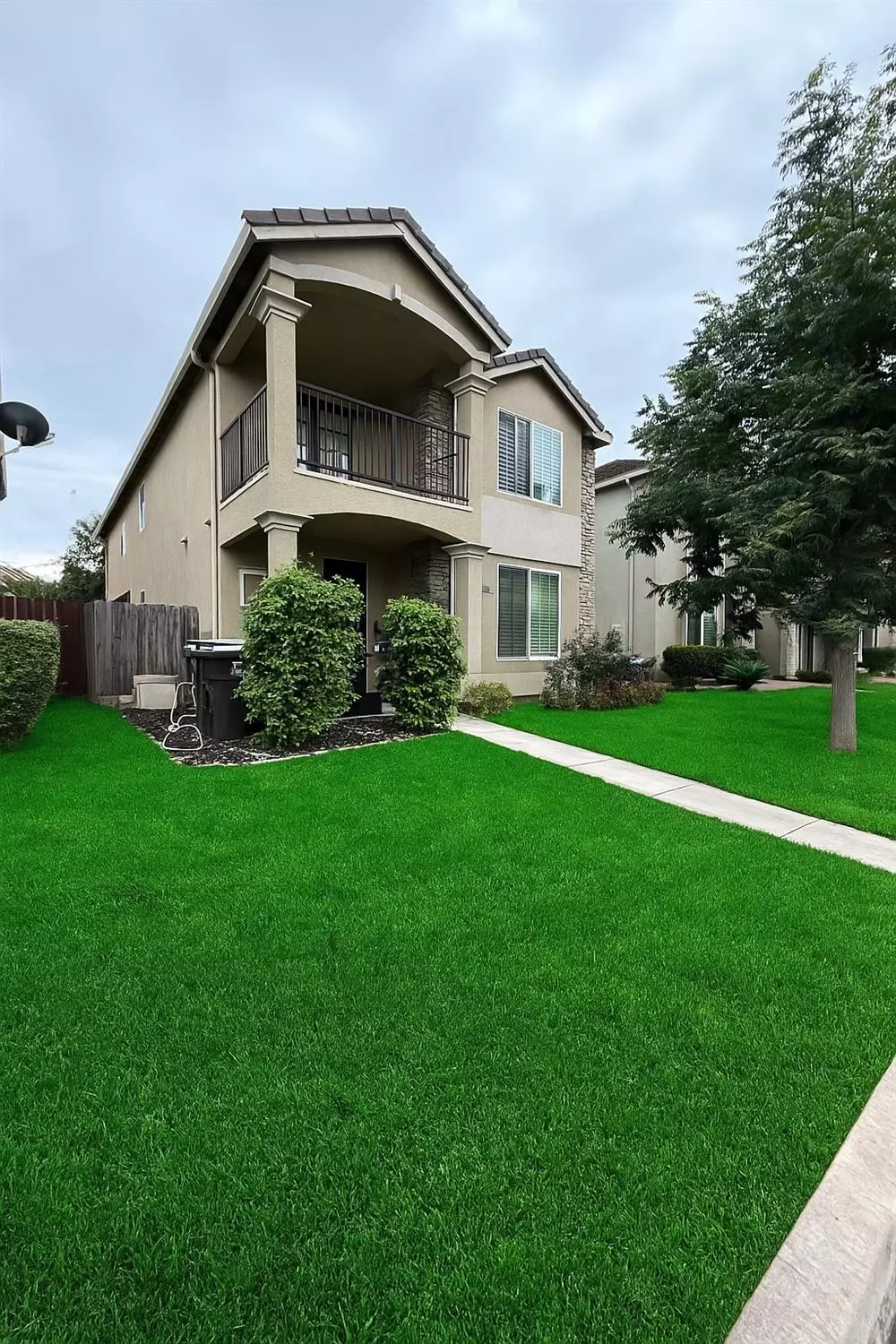 Stockton, CA 95206,627 Queensland CIR