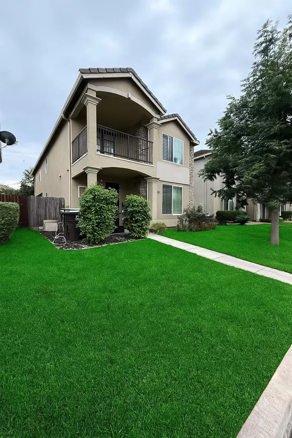 627 Queensland CIR, Stockton, CA 95206