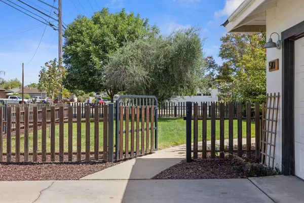 Turlock, CA 95382,510 E Minnesota AVE