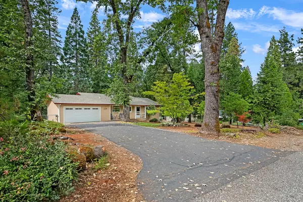 Grass Valley, CA 95945,14270 Tim Burr LN