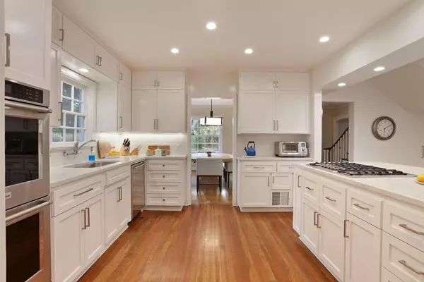 Modesto, CA 95350,930 Sycamore AVE