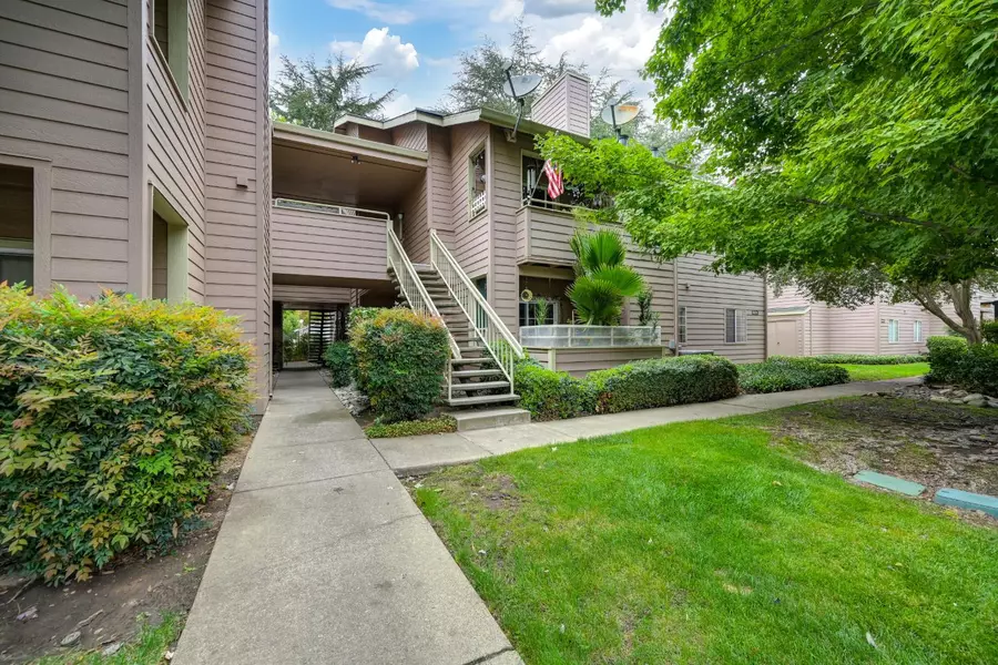11150 Trinity River DR #76, Rancho Cordova, CA 95670