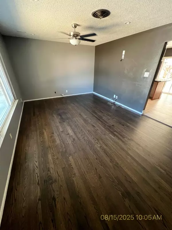 Stockton, CA 95207,5536 Kermit LN