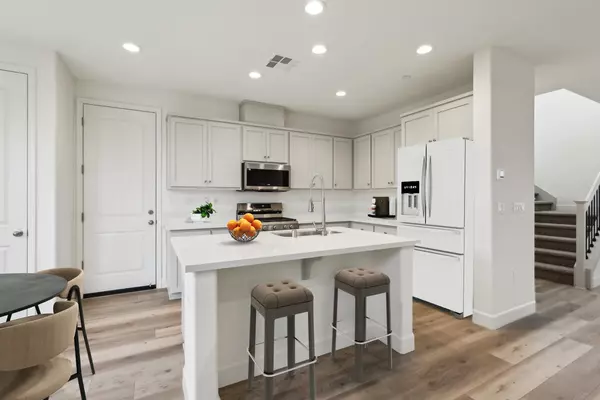 Pittsburg, CA 94565,286 Mindy WAY