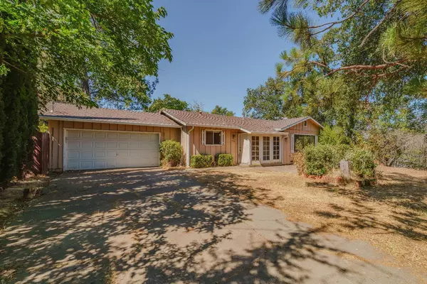 420 E Main ST, Ione, CA 95640