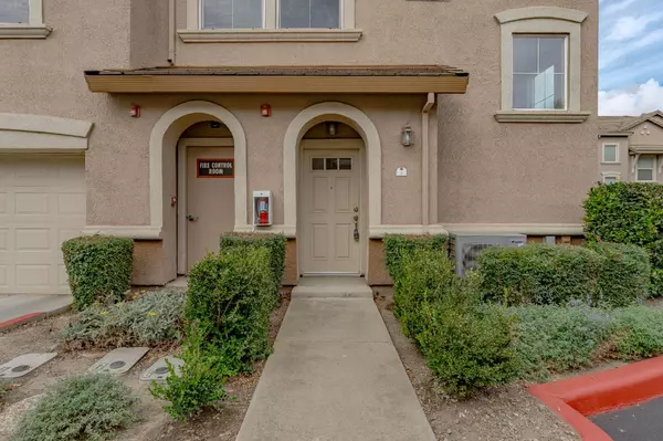 West Sacramento, CA 95691,2440 Fontana ST #3