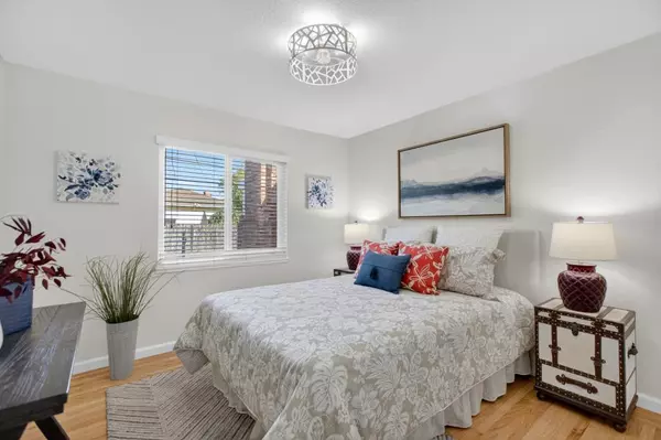 Sacramento, CA 95822,5609 Norman WAY