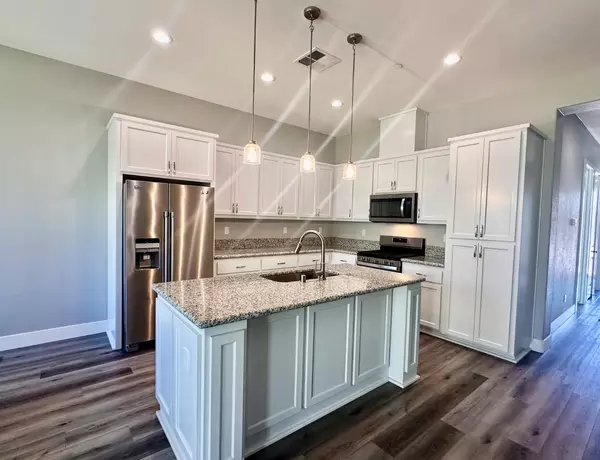 Oakdale, CA 95361,1039 Longview DR