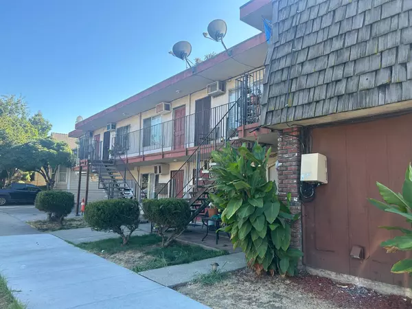 1135 N Sutter ST, Stockton, CA 95202