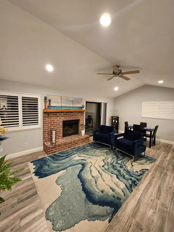 Citrus Heights, CA 95621,7417 Auburn Oaks CT #D