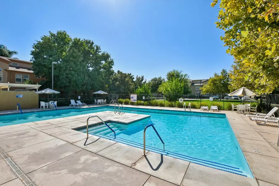 1900 Danbrook DR #818, Sacramento, CA 95835