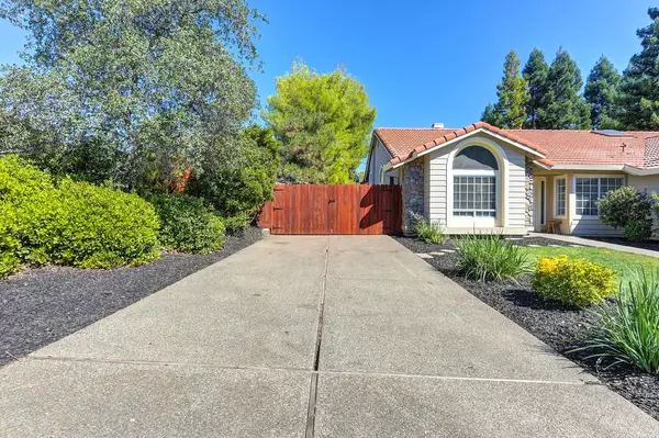 Folsom, CA 95630,242 Briggs Ranch DR