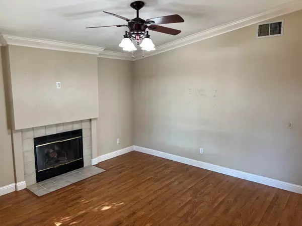 Antelope, CA 95843,8253 Northam DR