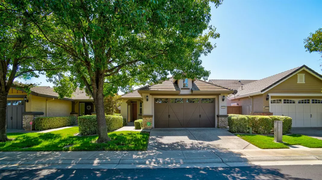 7828 Barnsley WAY, Elk Grove, CA 95757