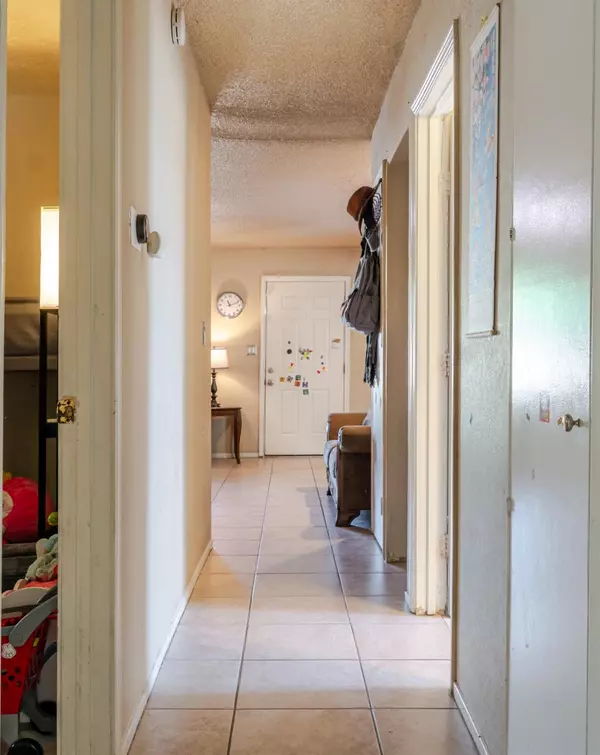 Sacramento, CA 95822,7588 San Felice CIR