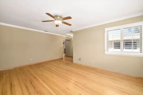 Sacramento, CA 95826,8417 Hastings CT