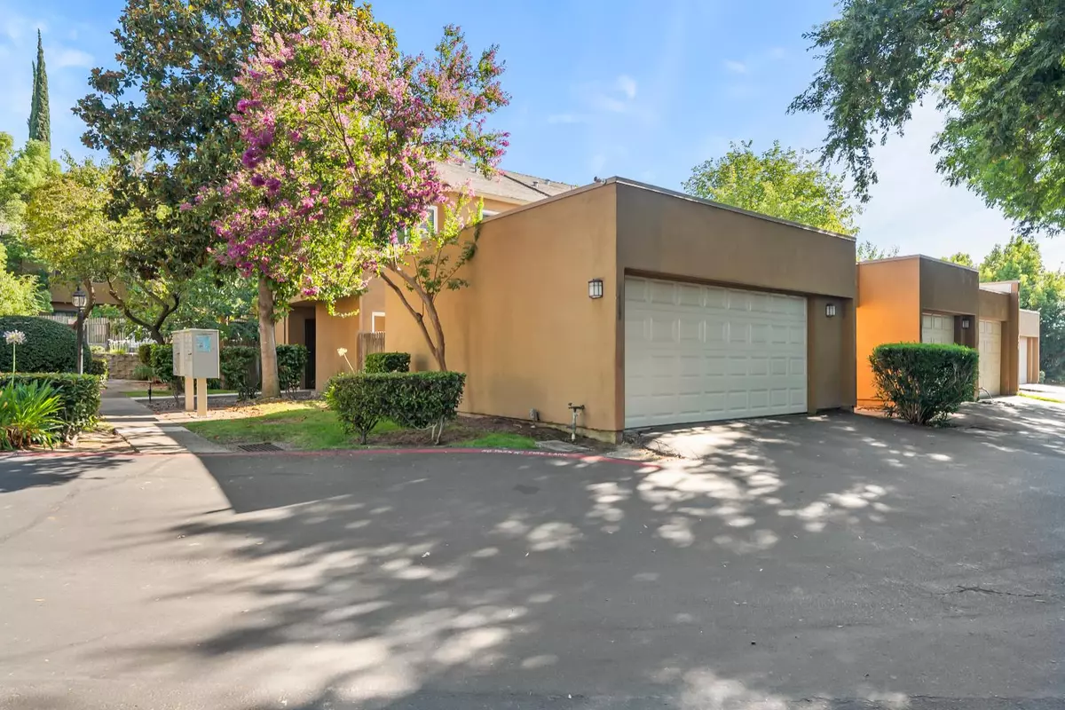 Citrus Heights, CA 95610,7427 Sunrise BLVD