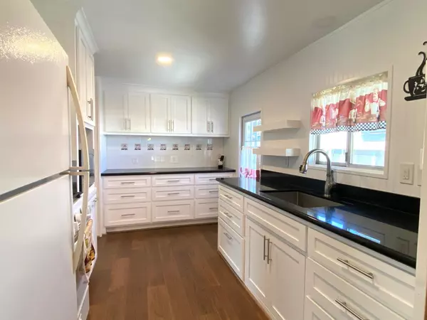 Citrus Heights, CA 95621,77066 Lauppe LN