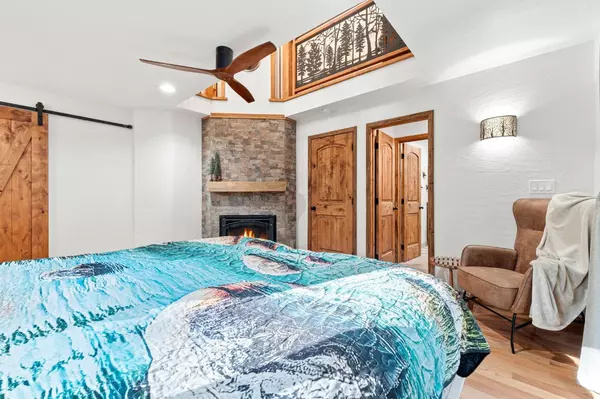South Lake Tahoe, CA 96150,776 Patricia LN