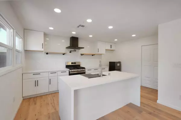 Modesto, CA 95350,1704 concord