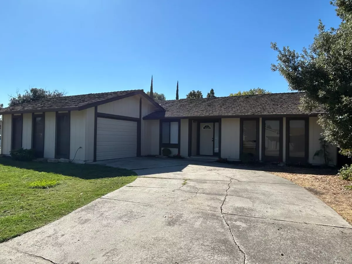 Stockton, CA 95209,916 Springoak WAY