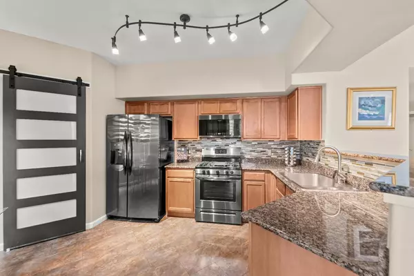 West Sacramento, CA 95691,1268 Milano Dr. DR #6