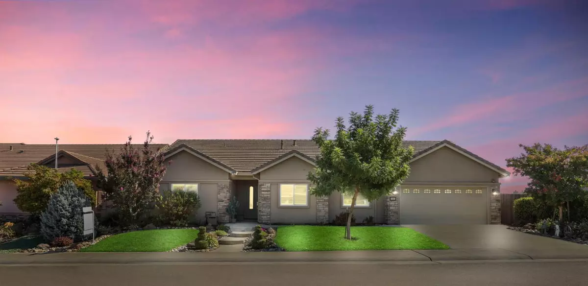 Galt, CA 95632,745 Parkridge DR