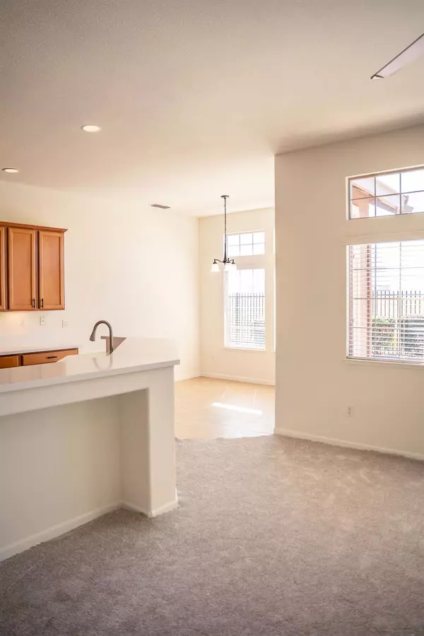 Lincoln, CA 95648,1236 hillwood