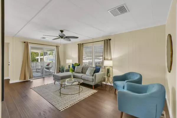 Folsom, CA 95630,646 Parkstone WAY