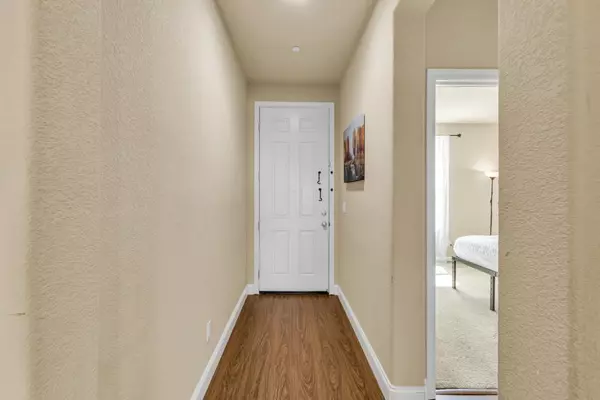 Sacramento, CA 95822,7528 Georgica WAY