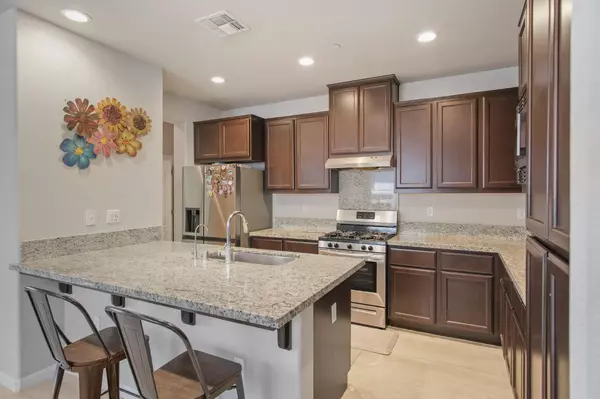 Patterson, CA 95363,774 Bogdanich Pkwy