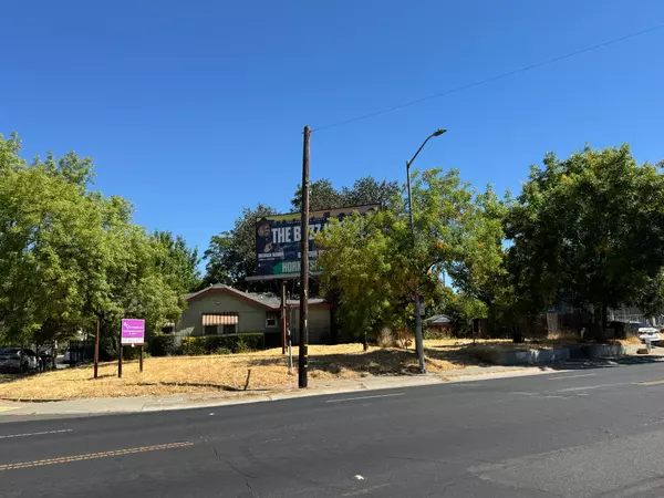 Sacramento, CA 95817,3951 Broadway ST