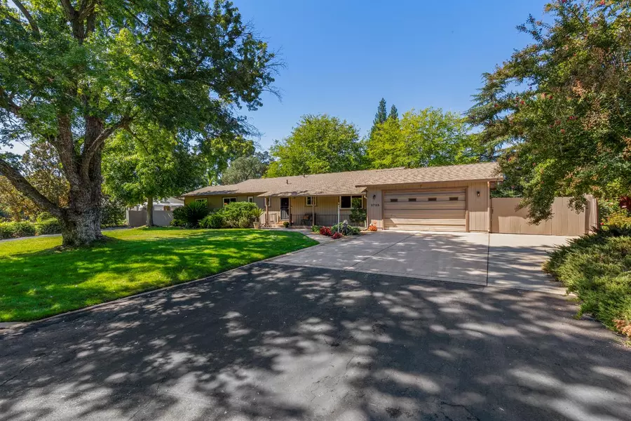 2725 Sheridan WAY, Sacramento, CA 95821