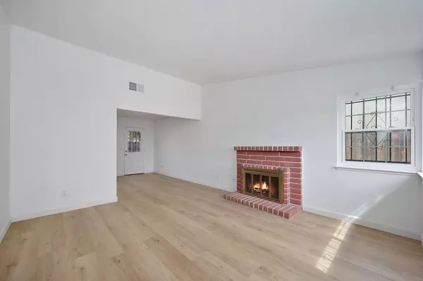 Sacramento, CA 95823,4105 Deerbrook DR