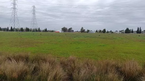 Wilton, CA 95693,acres Hobday RD